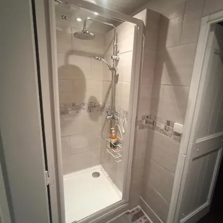 Couette-café Mas Des 2 Paons 3*